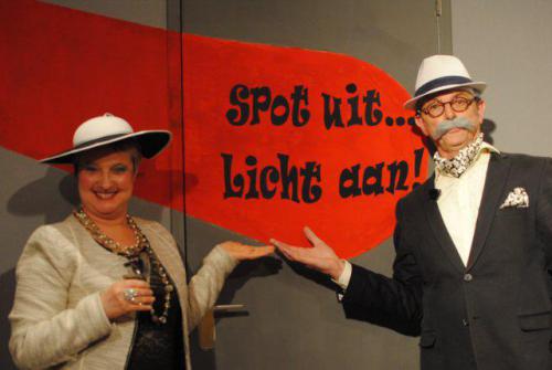 Licht uit spot aan (59)